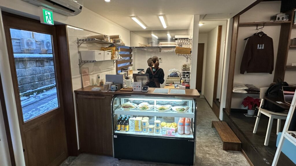 YAMANOUCHI COFFEEフロントカウンター